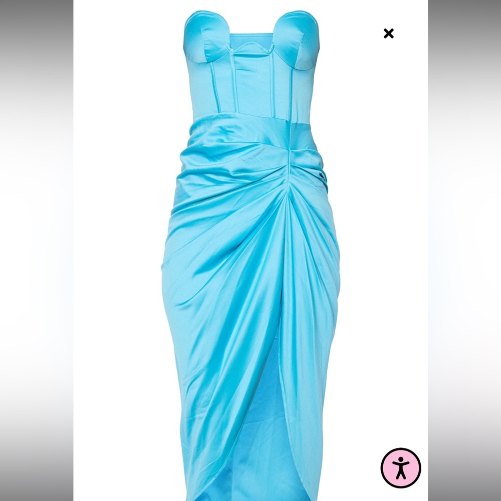 PrettyLittleThing baby blue dress - Picture 6 of 6